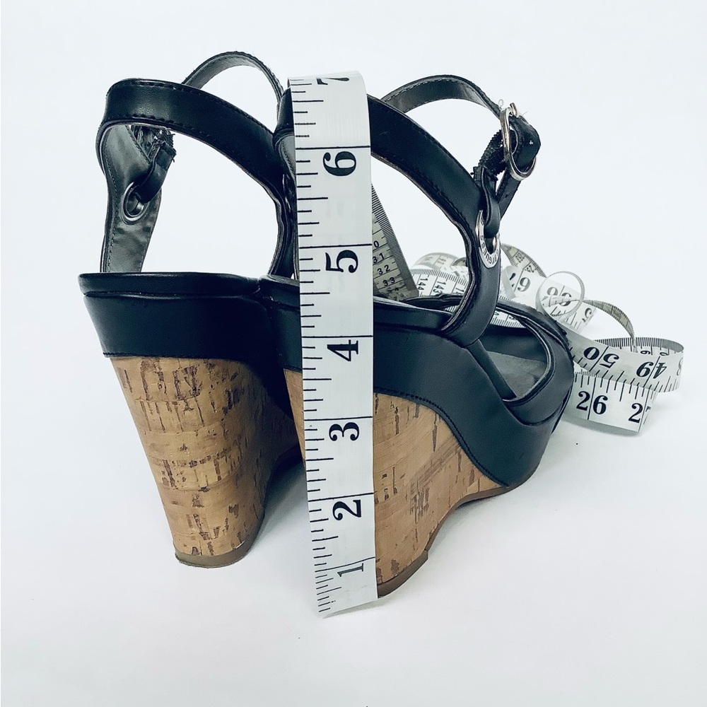 GUESS Summer Heels - Picture 4 of 10